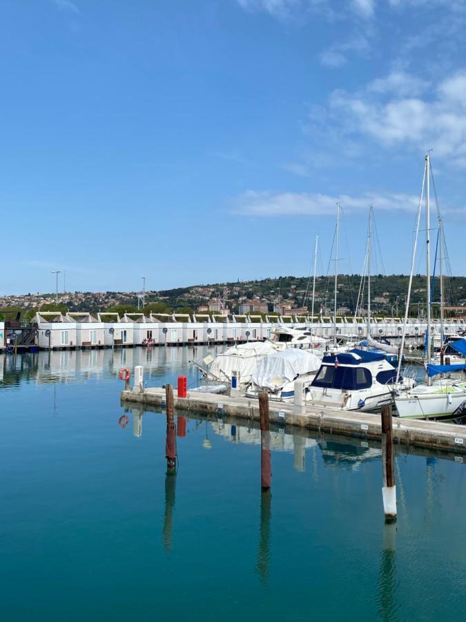 Floating House Blue Moon Villa Portorož Dış mekan fotoğraf