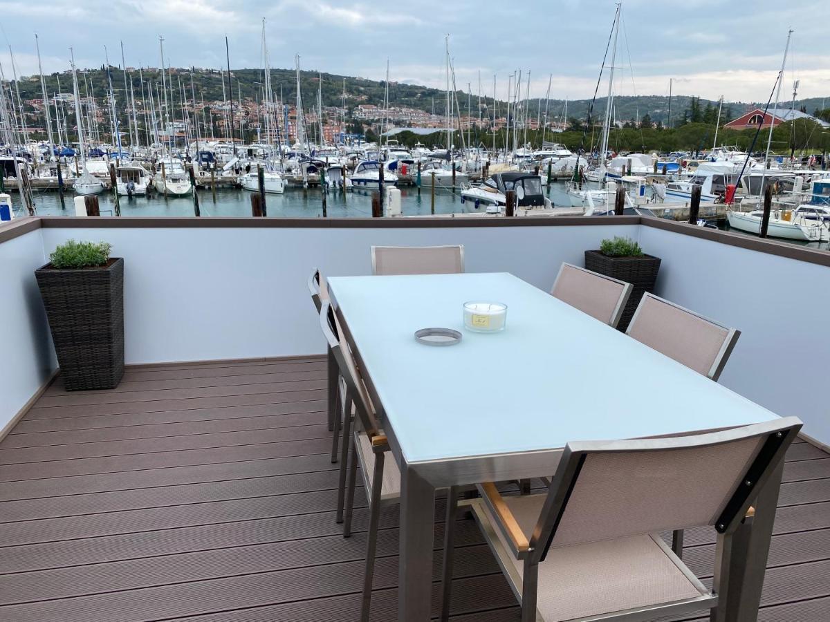 Floating House Blue Moon Villa Portorož Dış mekan fotoğraf