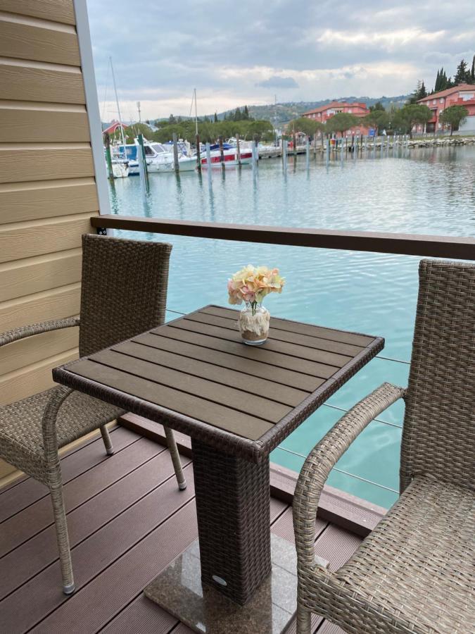Floating House Blue Moon Villa Portorož Dış mekan fotoğraf