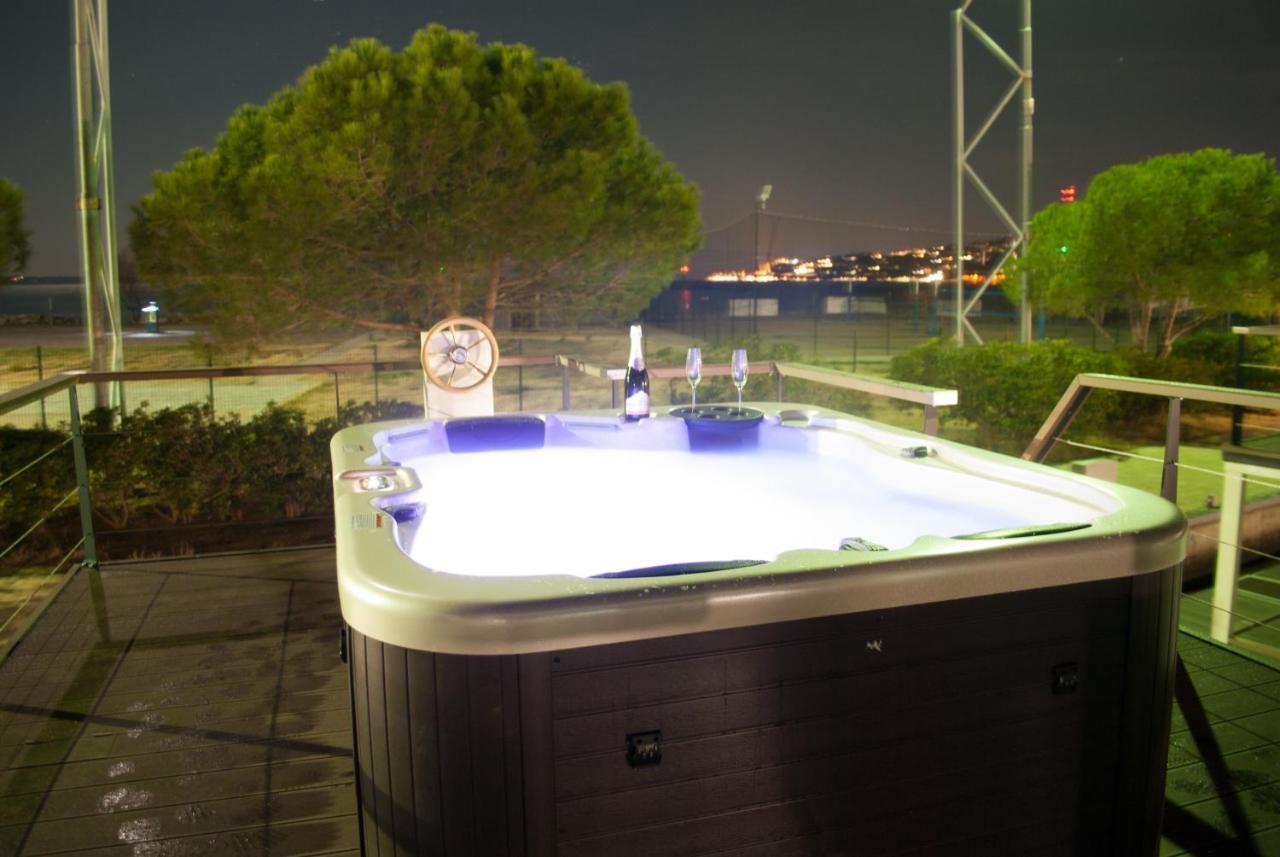Floating House Blue Moon Villa Portorož Dış mekan fotoğraf