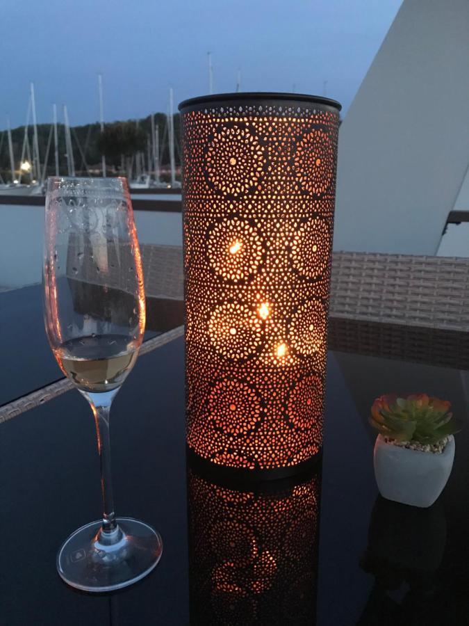 Floating House Blue Moon Villa Portorož Dış mekan fotoğraf